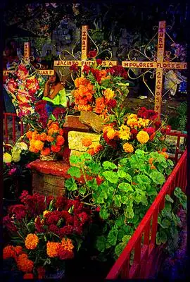 offrande sur une tombe pour le jour des morts au Mexique