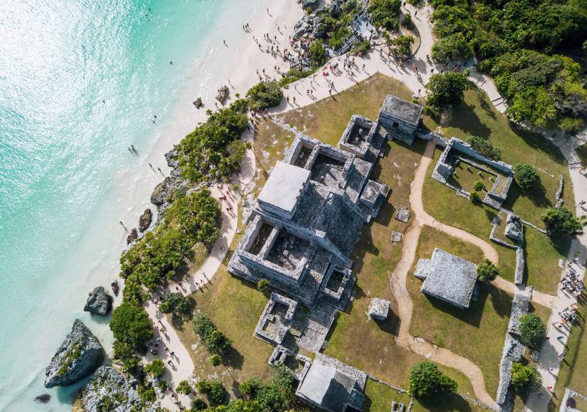 Zone archéologique de Tulum vue du ciel
