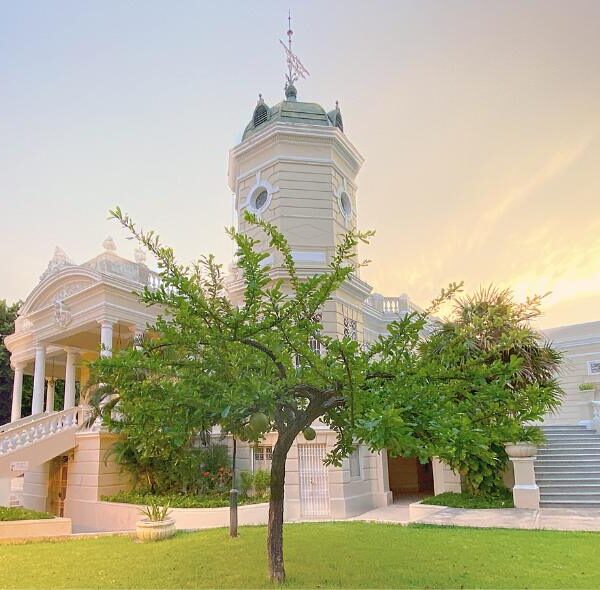 Des Villas Coloniales